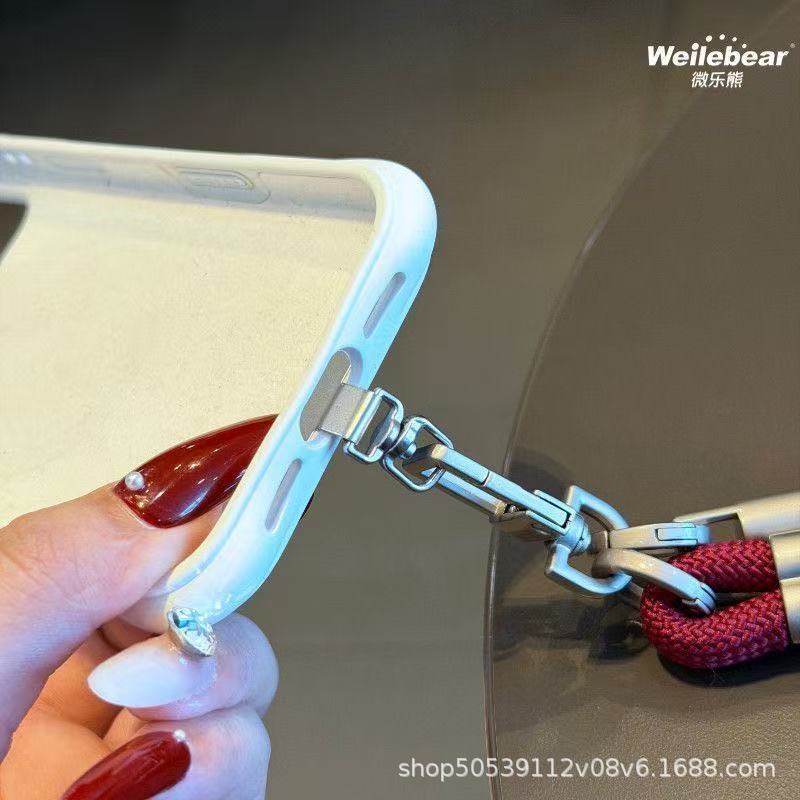 Wide non-slip strap — close-up detail
