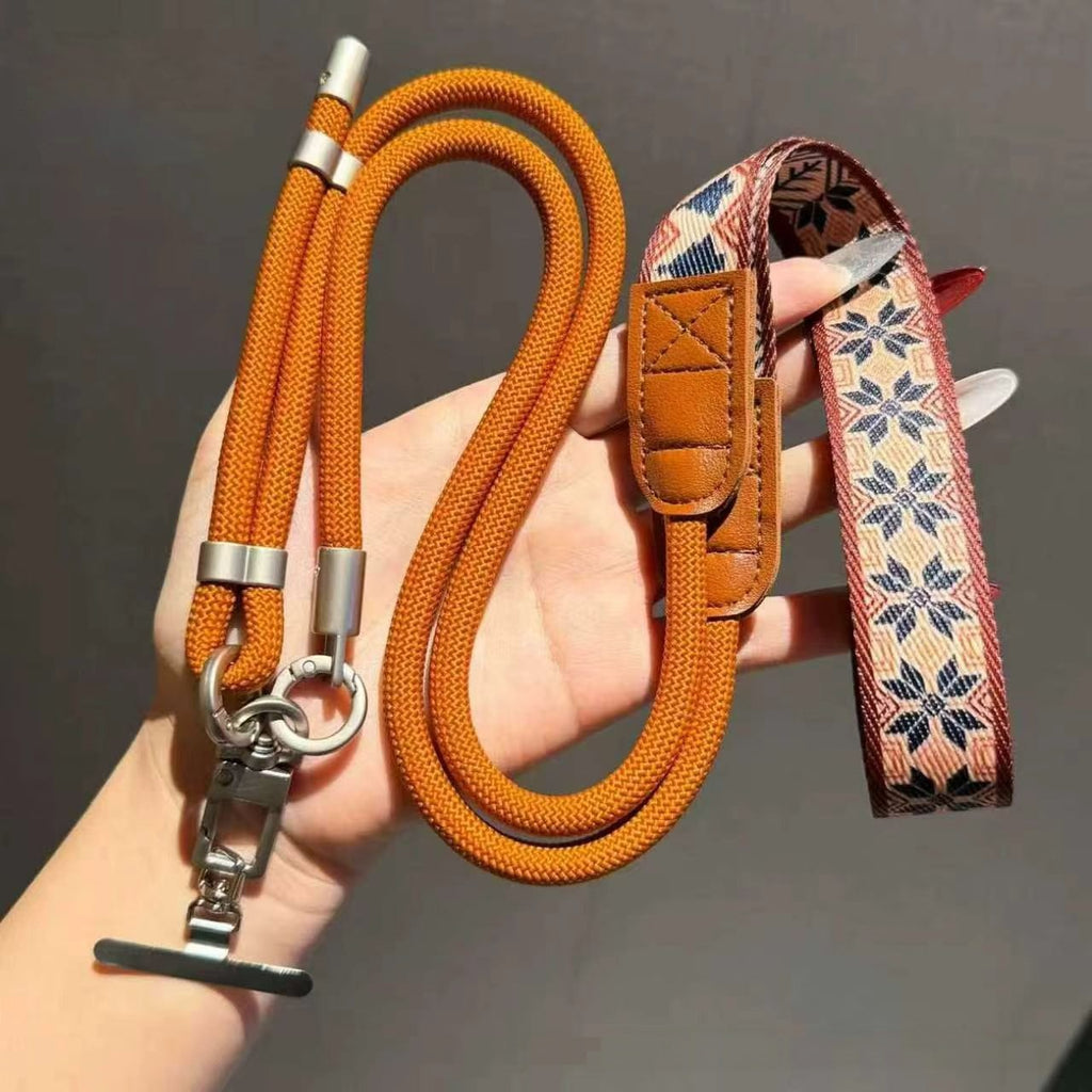 Double clasp · Light brown maple